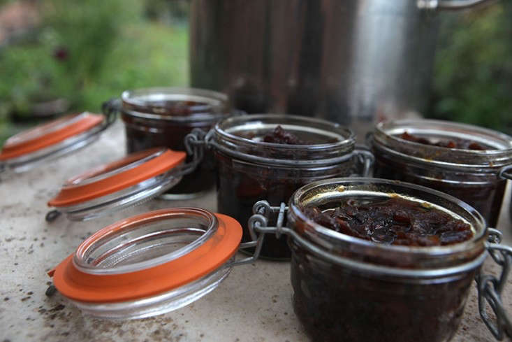 Green Tomato Chutney, Courtesy of the Women's Institute - Gardenista